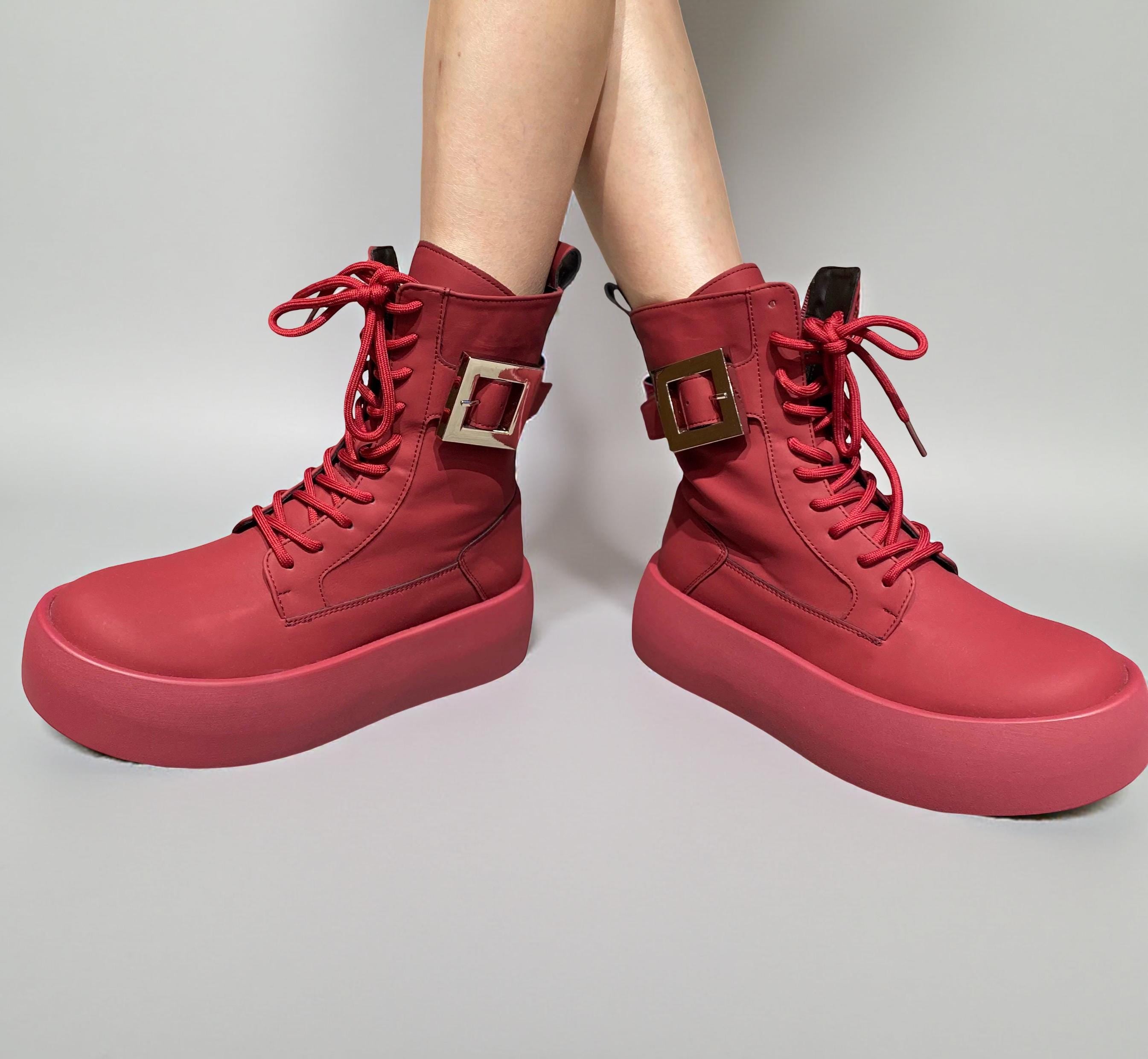 Red Leather Combat Boots, Chunky Platform Ankle Boots, Lace-Up Shoes, Spring Fall Boots, Street Style, Minimal Everyday Wear